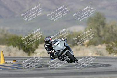 media/Jan-15-2026-Racers Edge (Thu) [[dfebeb70ab]]/2-A Group/Session 5 (Turn 5)/